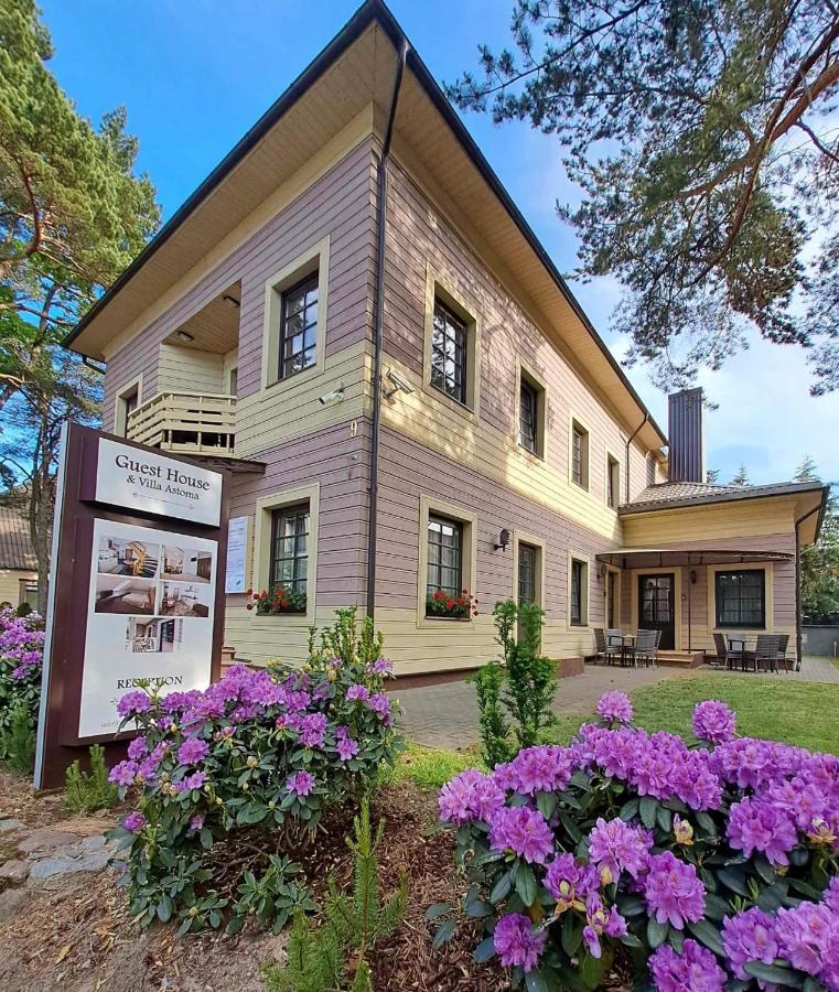 Guest House&Villa Astoma Palanga Extérieur photo